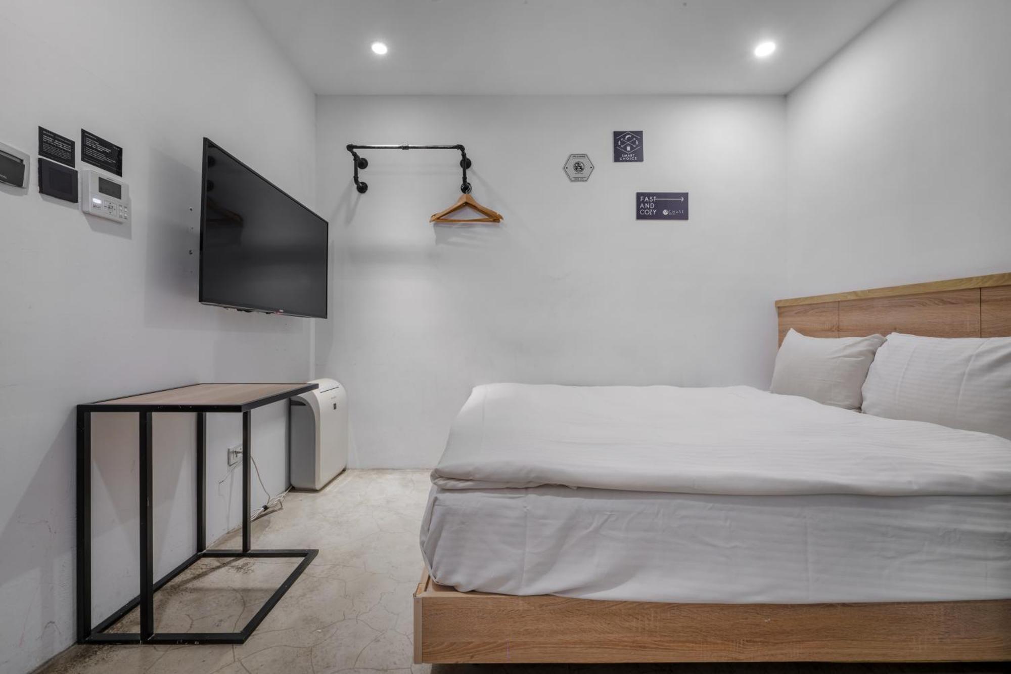 Chase Hotel Taichung Eksteriør billede