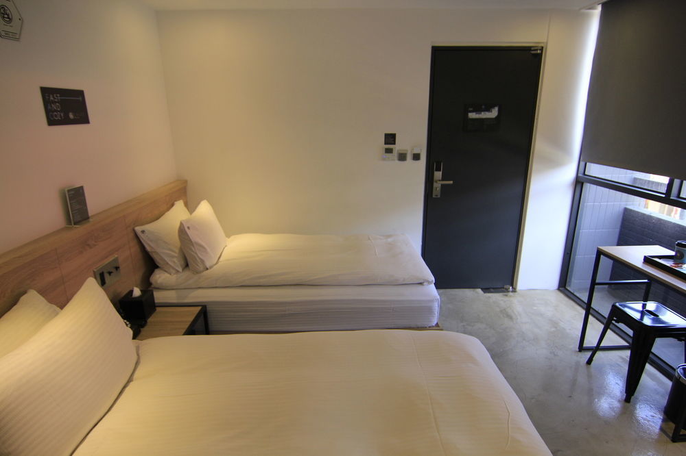 Chase Hotel Taichung Eksteriør billede